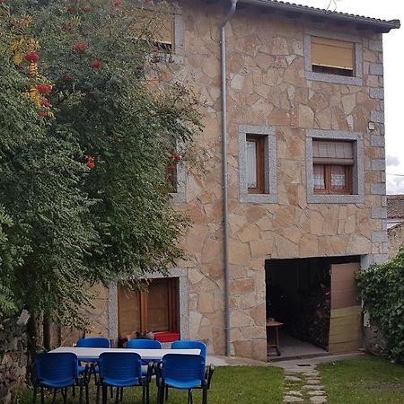 Casa Rural El Casillo Del Abuelo Goyo Guest House Navarredonda de Gredos Exterior foto