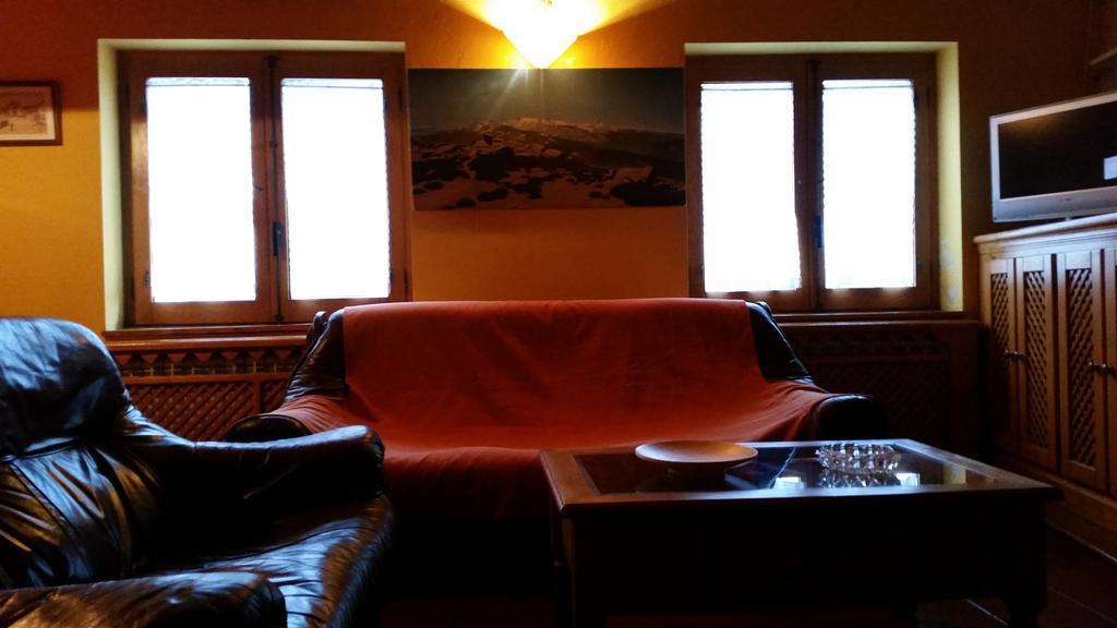 Casa Rural El Casillo Del Abuelo Goyo Guest House Navarredonda de Gredos Exterior foto